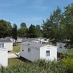 Village Les Abricotiers Campsite