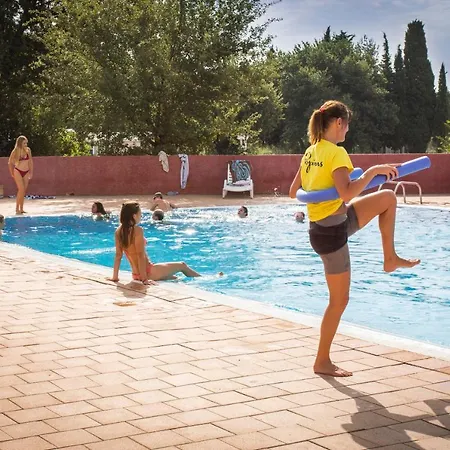 Village Les Abricotiers Κάμπινγκ Περπινιάν