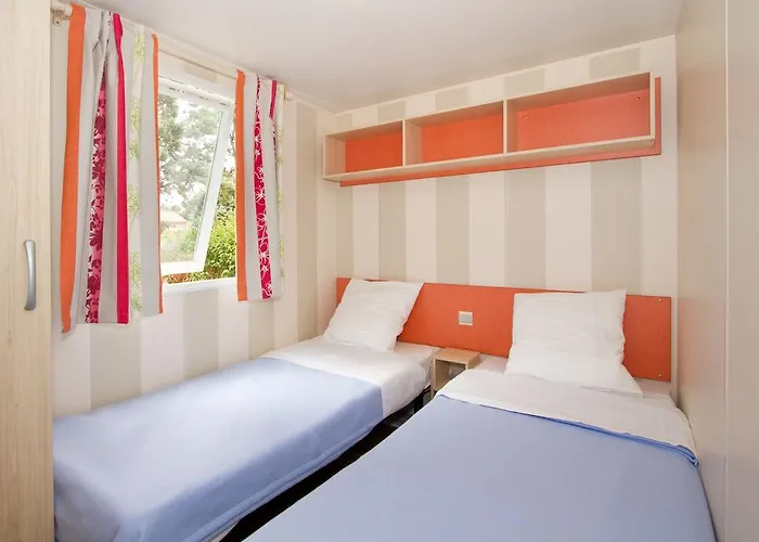 Village Les Abricotiers 2* Perpignan