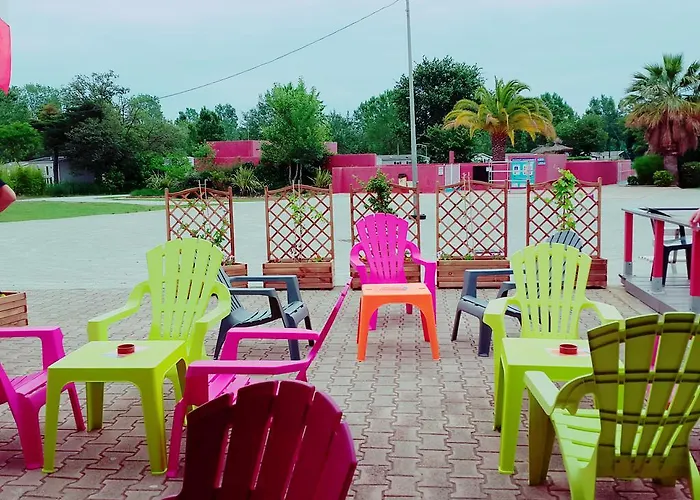 Village Les Abricotiers