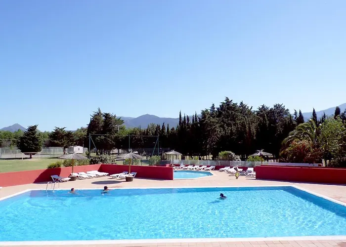 Campsite Village Les Abricotiers