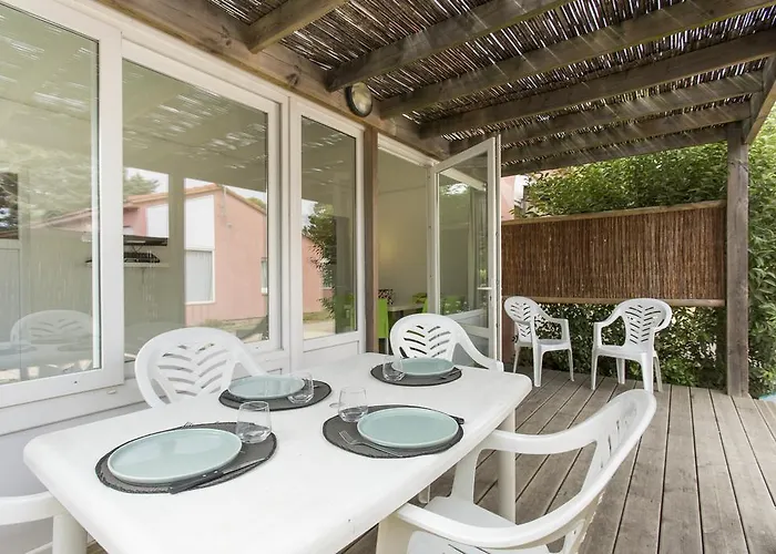 Campsite Village Les Abricotiers