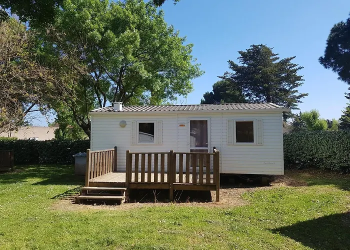 Campsite Village Les Abricotiers